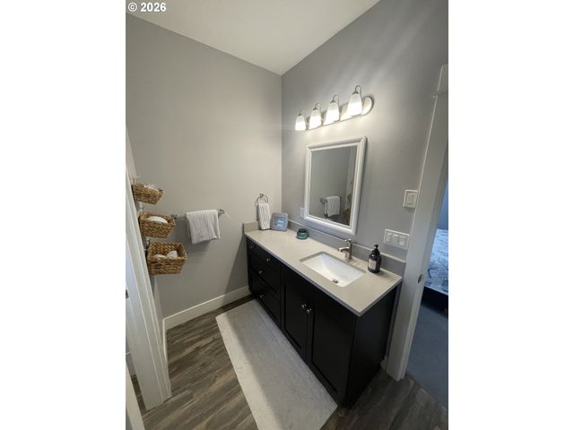 4184 Se INLET Ave, Lincoln City, OR 97367