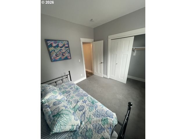 4184 Se INLET Ave, Lincoln City, OR 97367