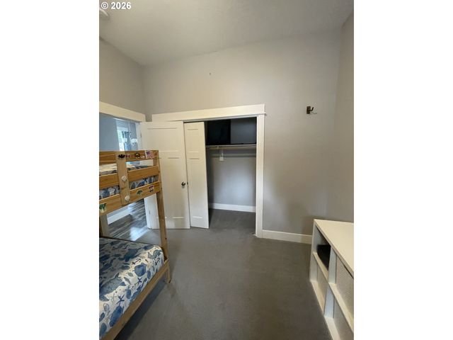 4184 Se INLET Ave, Lincoln City, OR 97367