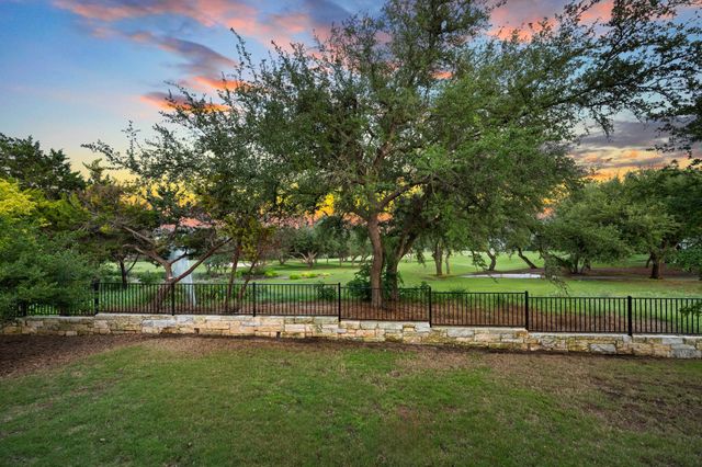 4221 Tamerind DR, Austin, TX 78738