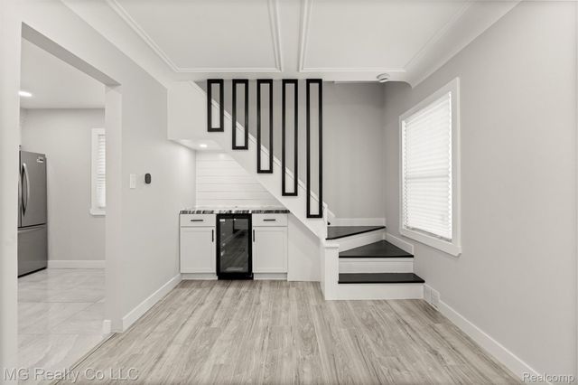 864 Cleophus Parkway, Lincoln Park, MI 48146