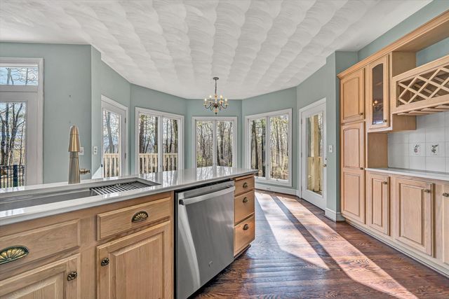 1624 Sunberry CIR, Roanoke, VA 24018