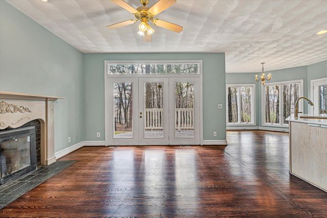 1624 Sunberry CIR, Roanoke, VA 24018