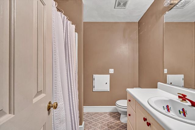 1624 Sunberry CIR, Roanoke, VA 24018