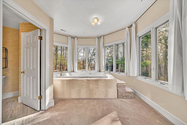 1624 Sunberry CIR, Roanoke, VA 24018