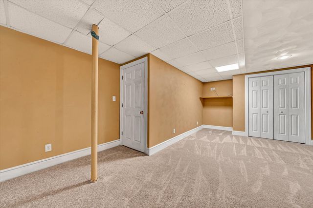 1624 Sunberry CIR, Roanoke, VA 24018