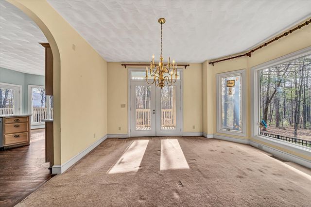 1624 Sunberry CIR, Roanoke, VA 24018