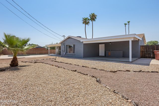 8628 E Oak Street, Scottsdale, AZ 85257