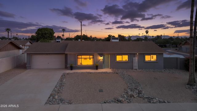 8628 E Oak Street, Scottsdale, AZ 85257