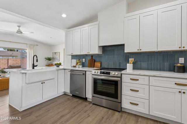 8628 E Oak Street, Scottsdale, AZ 85257