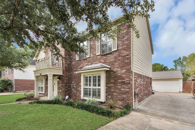 7807 Leaf Point Court, Houston, TX 77095