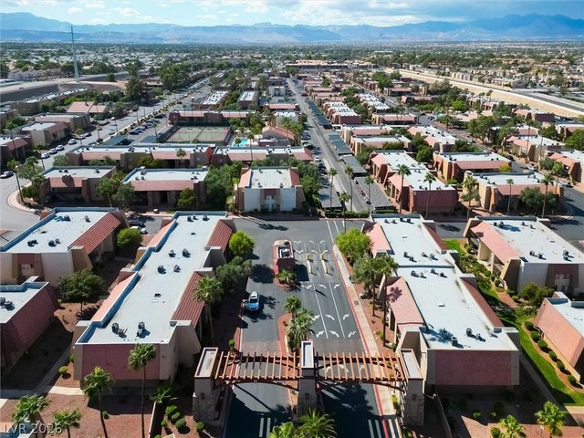 5404 River Glen Drive 353, Las Vegas, NV 89103