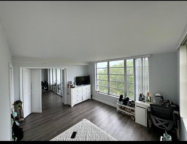 3090 N Course Drive 601, Pompano Beach, FL 33069