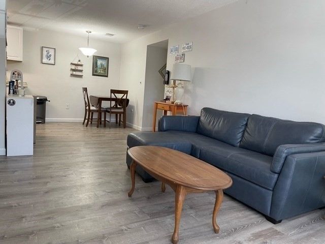 10 Walden Drive 7, Natick, MA 01760