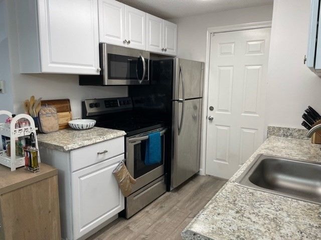 10 Walden Drive 7, Natick, MA 01760