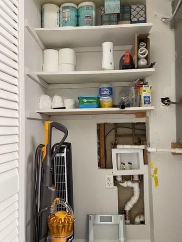 10 Walden Drive 7, Natick, MA 01760