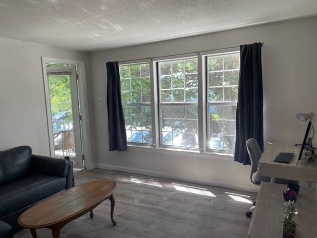 10 Walden Drive 7, Natick, MA 01760