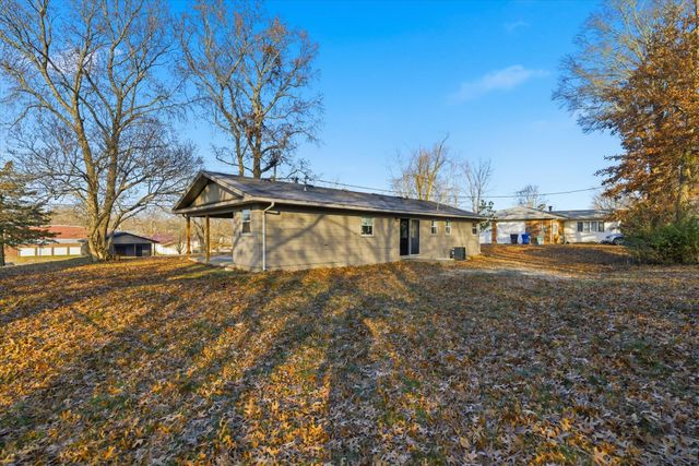 508 N Broad Avenue, Mansfield, MO 65704