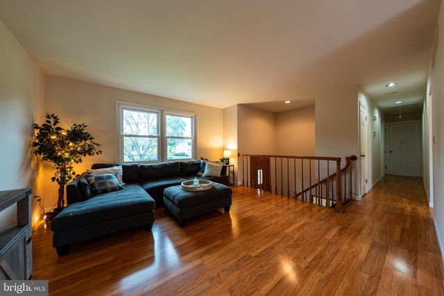 1005 CAREN DR, Sykesville, MD 21784