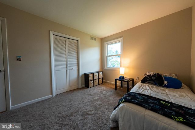 1005 CAREN DR, Sykesville, MD 21784