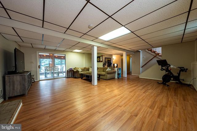 1005 CAREN DR, Sykesville, MD 21784