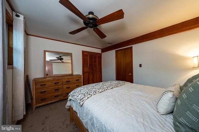 1005 CAREN DR, Sykesville, MD 21784