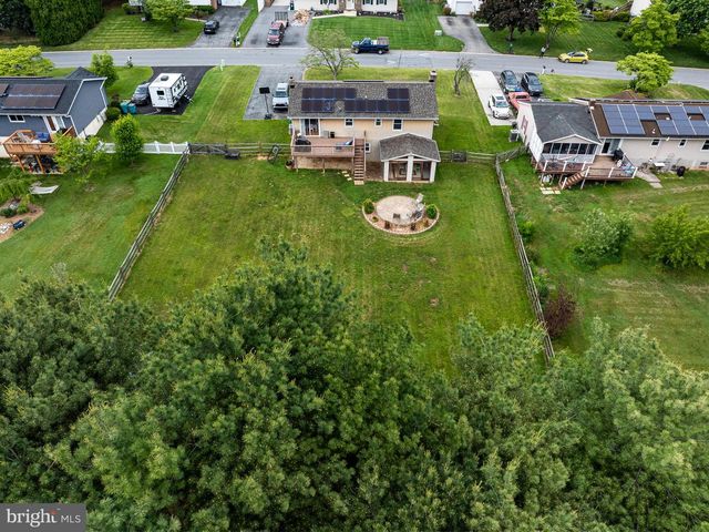 1005 CAREN DR, Sykesville, MD 21784