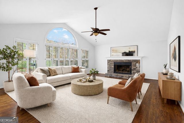 449 Coolsprings Cove, Woodstock, GA 30188