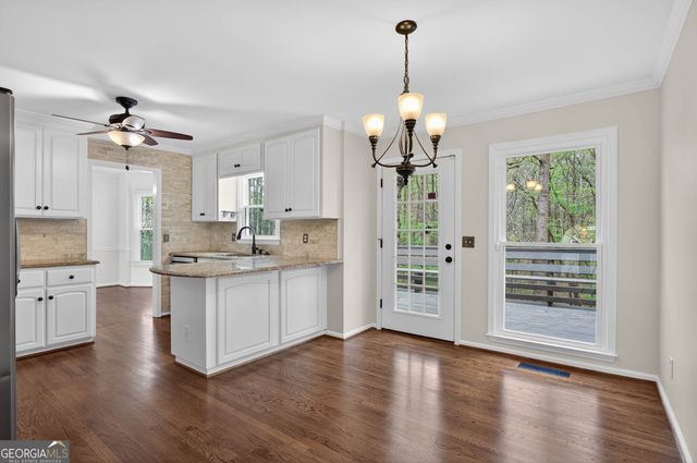 449 Coolsprings Cove, Woodstock, GA 30188