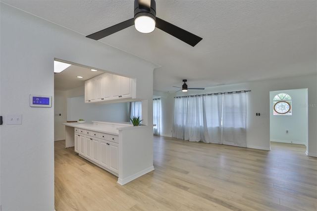 6145 1ST AVENUE N, St Petersburg, FL 33710