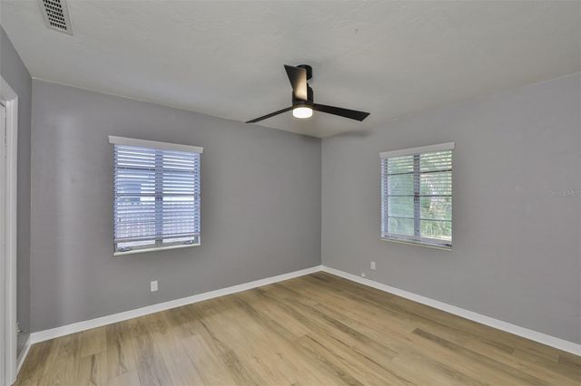 6145 1ST AVENUE N, St Petersburg, FL 33710