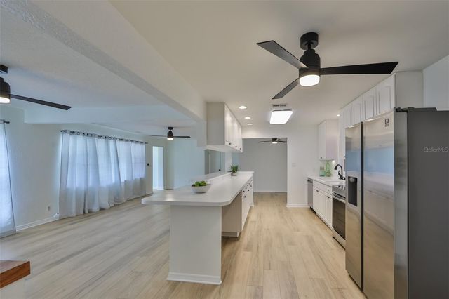 6145 1ST AVENUE N, St Petersburg, FL 33710