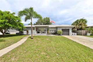 6145 1ST AVENUE N, St Petersburg, FL 33710