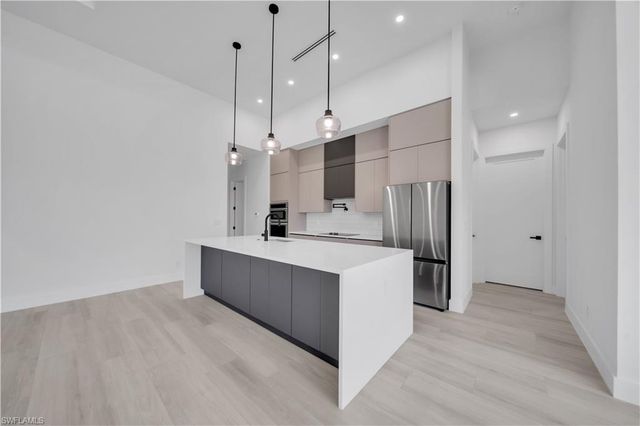 1003 Embers PKWY W, Cape Coral, FL 33993