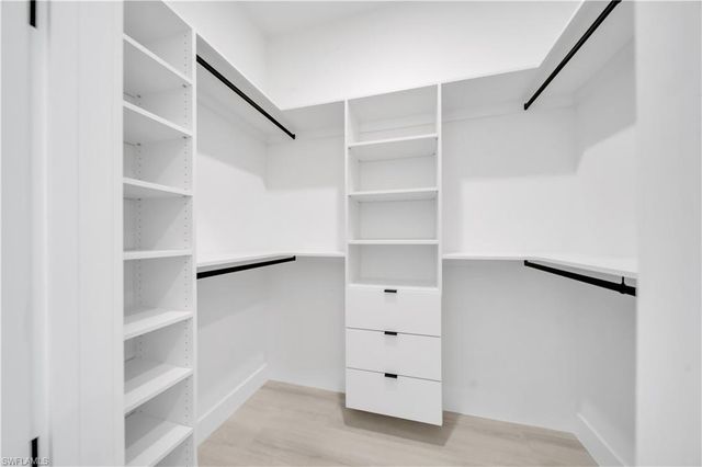 1003 Embers PKWY W, Cape Coral, FL 33993