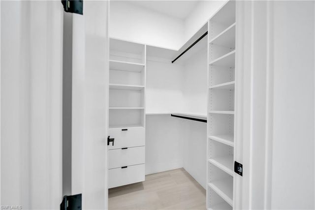 1003 Embers PKWY W, Cape Coral, FL 33993