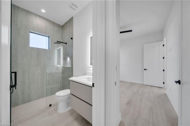 1003 Embers PKWY W, Cape Coral, FL 33993