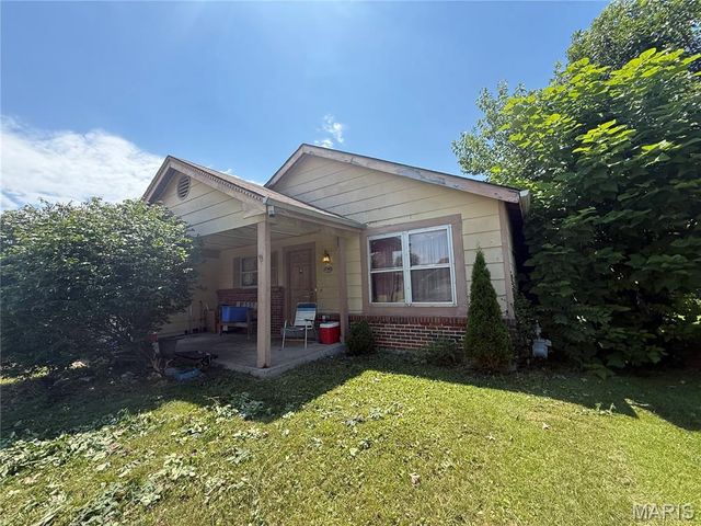2343 Farnham Lane, Unincorporated, MO 63033