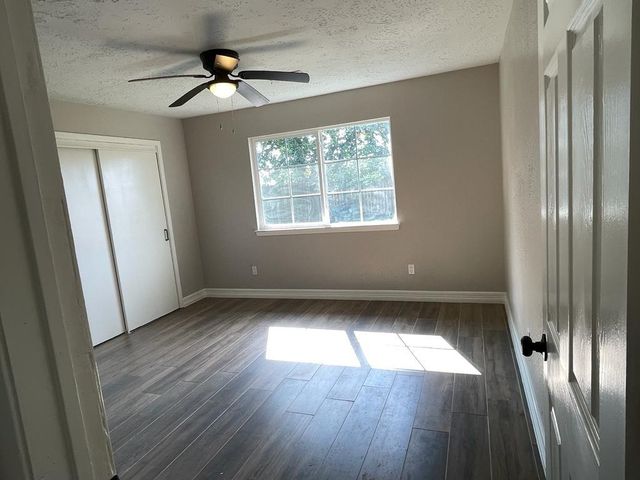 16910 Quail Glen Drive, Missouri City, TX 77489