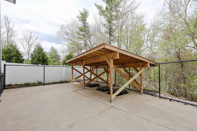 314 Tucker Mill Road, New Boston, NH 03070
