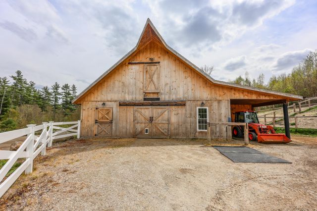 314 Tucker Mill Road, New Boston, NH 03070