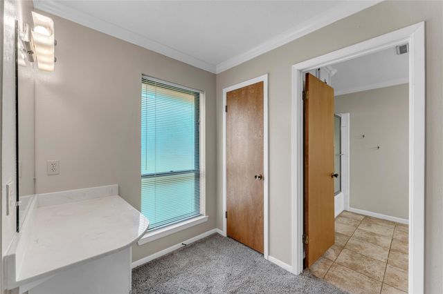 217 Corder LN, Burnet, TX 78611