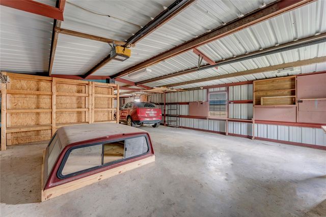 217 Corder LN, Burnet, TX 78611