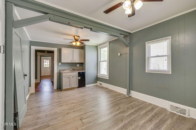 905 Kentucky Avenue, Bristol, TN 37620