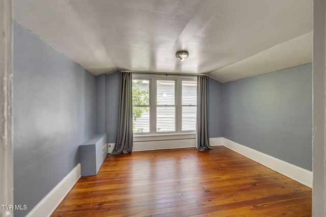 905 Kentucky Avenue, Bristol, TN 37620