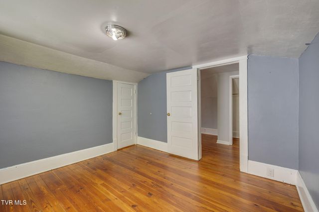 905 Kentucky Avenue, Bristol, TN 37620