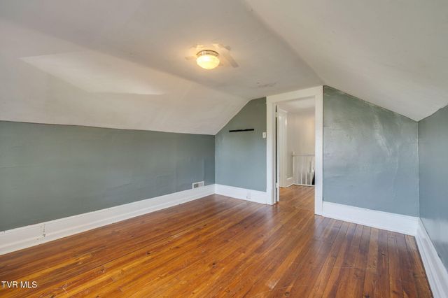 905 Kentucky Avenue, Bristol, TN 37620
