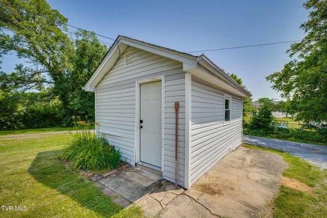 905 Kentucky Avenue, Bristol, TN 37620