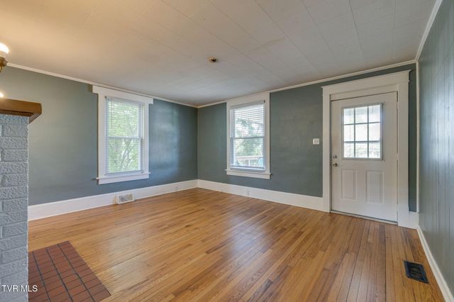 905 Kentucky Avenue, Bristol, TN 37620