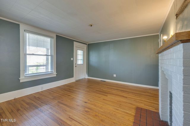 905 Kentucky Avenue, Bristol, TN 37620